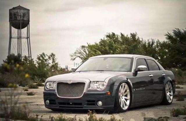 北京奔驰戴克多少钱（北京奔驰戴克是什么车）