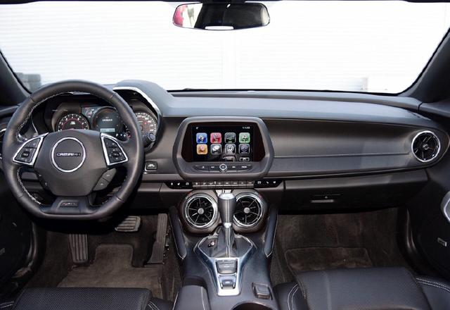 大黄蜂多少钱一辆(雪佛兰跑车大黄蜂多少钱)