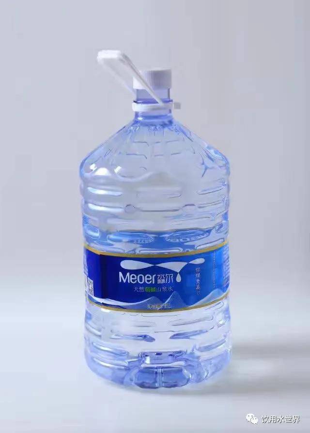 家庭桶装水什么牌子好(家用大桶饮用水哪个牌子好)