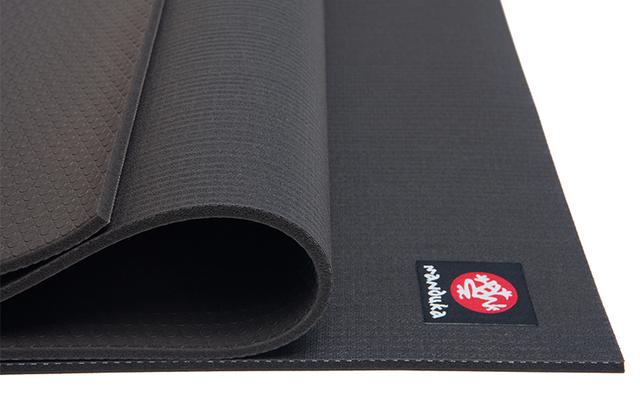 瑜伽服10大品牌（比较出名的瑜伽服品牌）