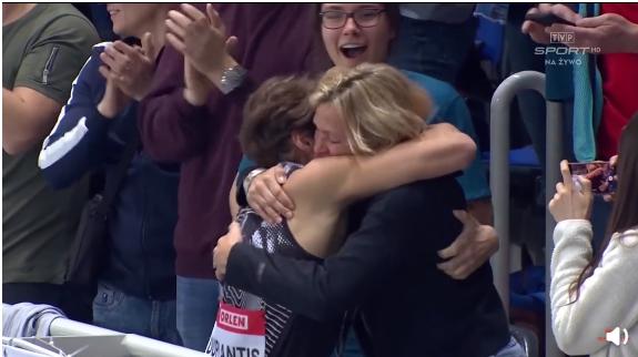 撑杆跳世界纪录！目前最高6米17！