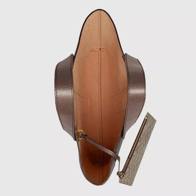 cucci是什么牌子(cucci包包的价格及图片)