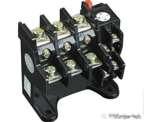 热继电器的作用是什么（热继电器实物接线图）