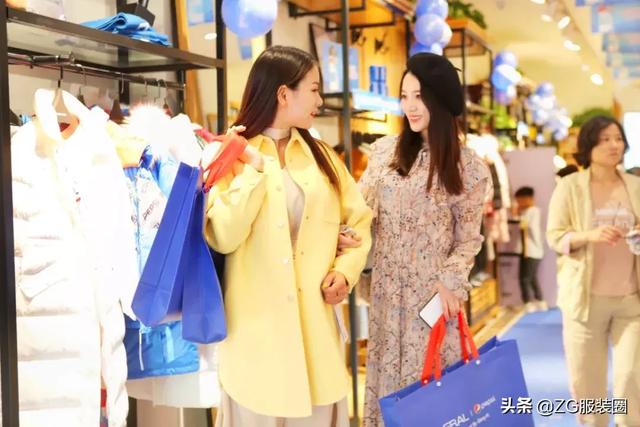 艾莱依羽绒服什么档次（艾莱依羽绒服可以洗衣机洗吗）