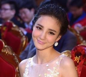 刘雨欣回应**真相（刘雨欣疑似患有抑郁症）