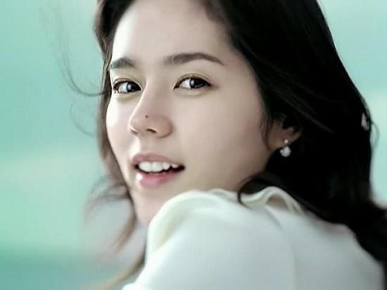 红痣是什么原因（红痣和血痣的区别）