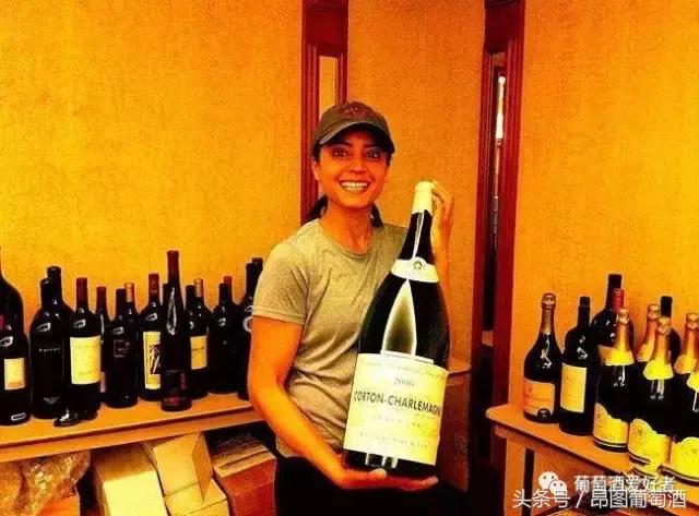 红酒瓶的尺寸是多少（红酒瓶一般用大的好还是小的）