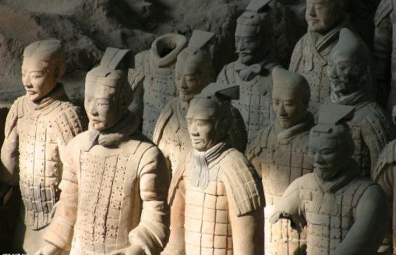 兵马俑是什么做的（1974年兵马俑复活灵异事件）