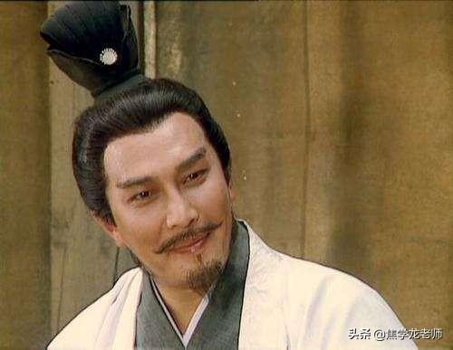 初出茅庐是什么意思 初出茅庐的典故是什么