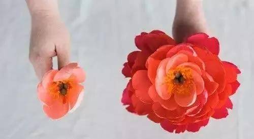 纸花怎么折简单又好看（纸花的折法图解）