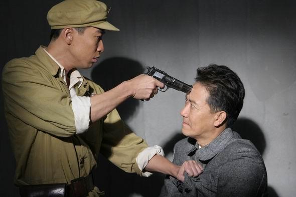 《红色追击令：李幼斌催泪谍战传奇大戏，未被超越