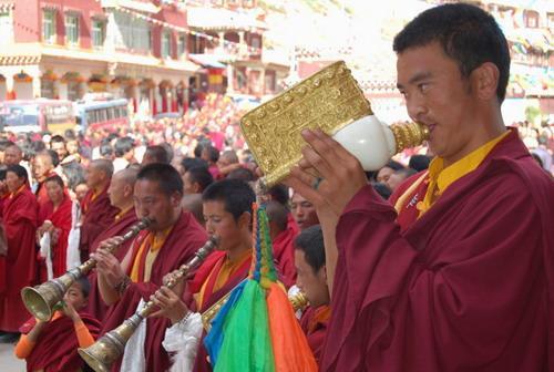 吹毛求疵是什么意思（吹毛求疵是褒义词还是贬义词）