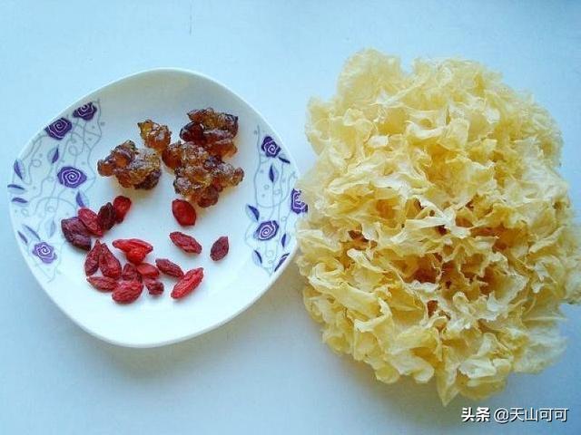 桃胶做怎么吃好？不同的做法，营养差别太大了