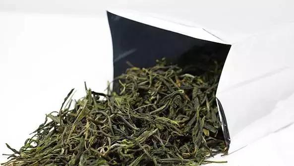 中国的十大名茶分别是什么(教你鉴别和冲泡)