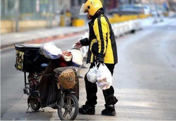 差评回复术语（外卖差评回复大全幽默）