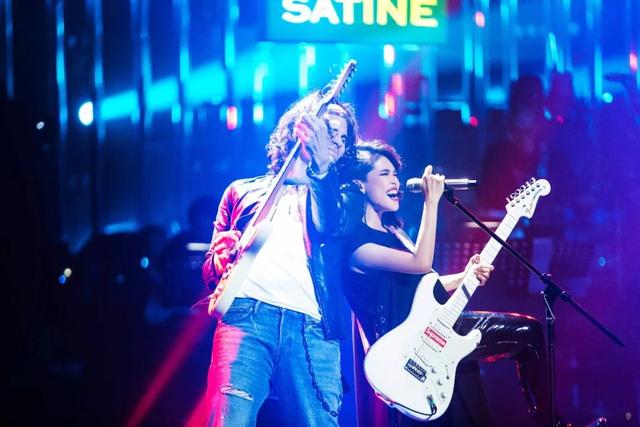 腾格尔怀念战友 十花儿为什么这样红