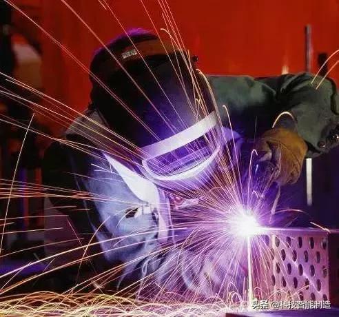 化学元素周期表顺口溜来记，实在太简单，化学元素从小就要开始学