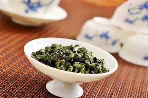 中国的十大名茶分别是什么(教你鉴别和冲泡)