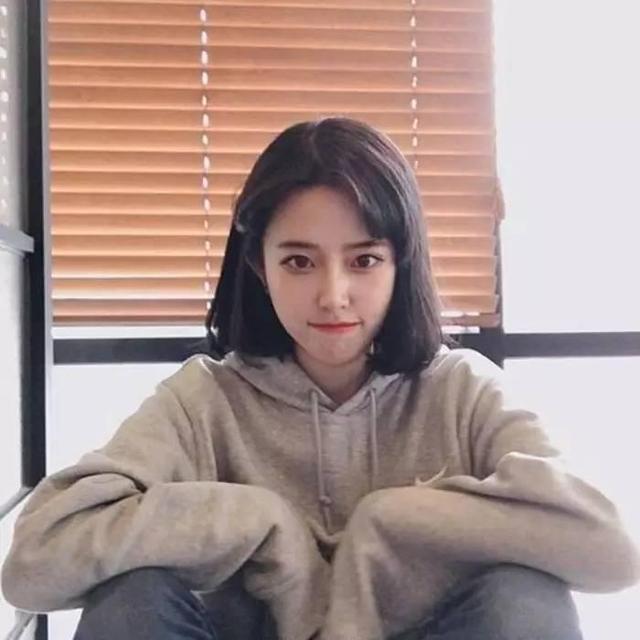 同学群名称大全(霸气搞笑适合老同学的群名称)