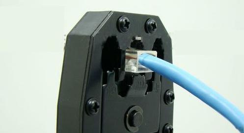 水晶头的接法（网线水晶头接法口诀）