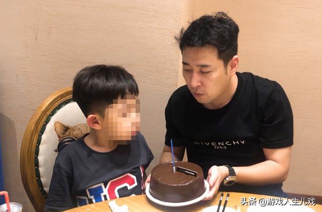 钱小佳被永封原因 钱小佳为什么停播？